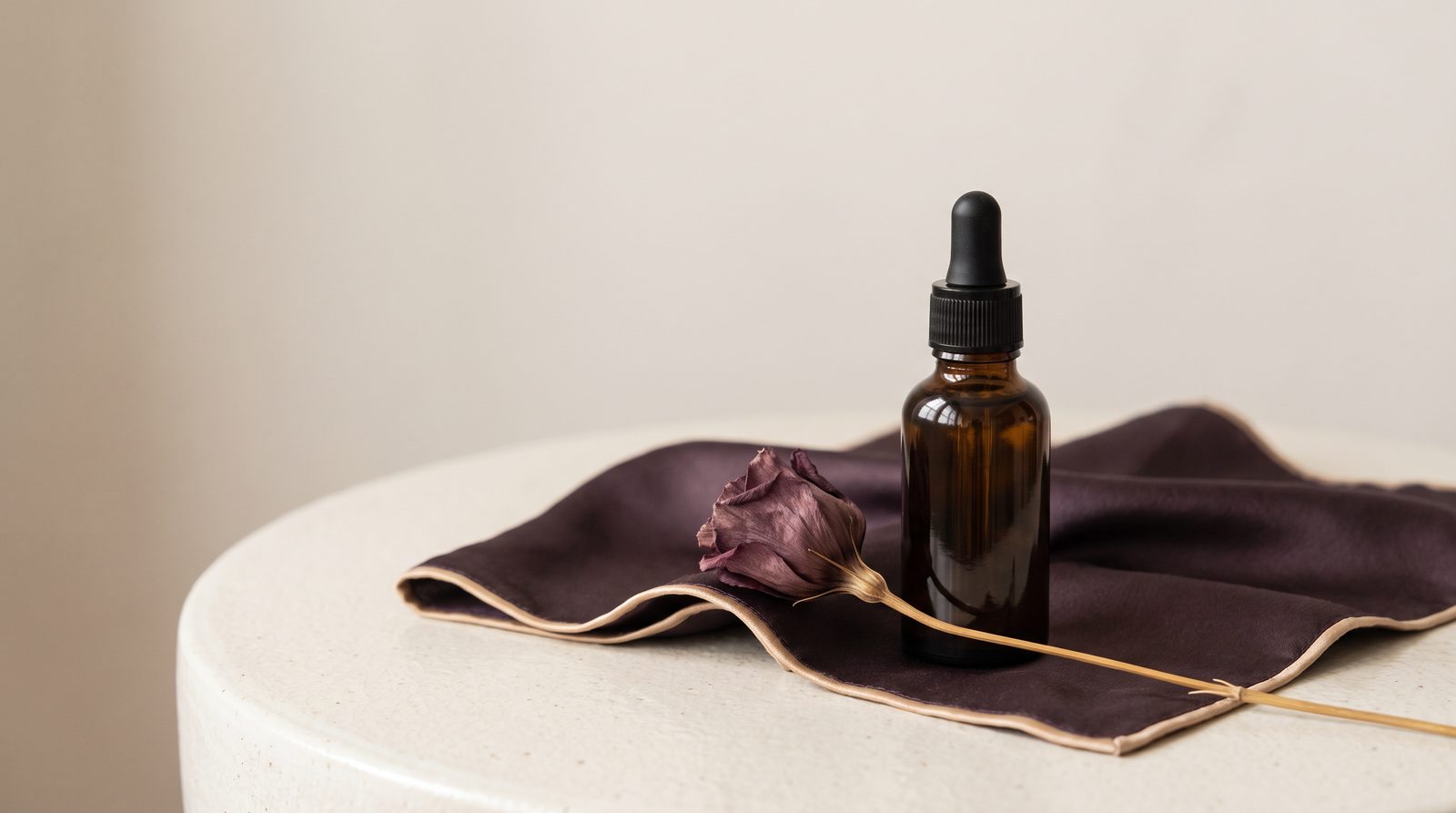 Nuvirela editorial still life